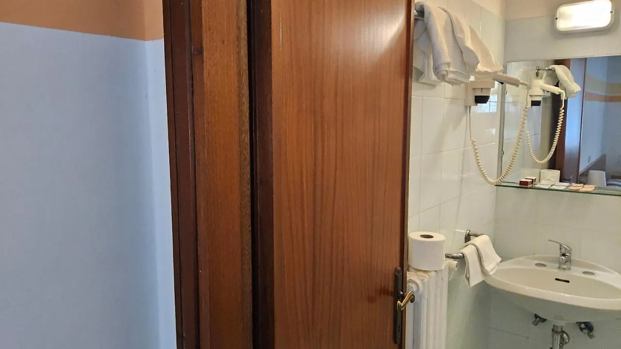 Hotel Verena Dependance Savoia & Campana Montecatini Terme